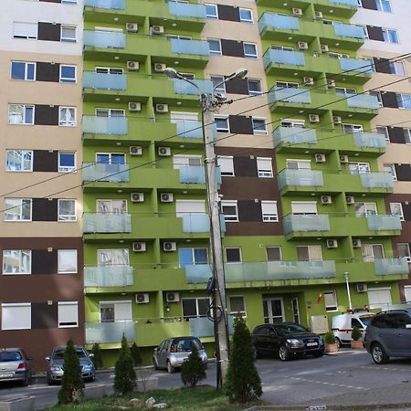 Randevu Apartment Орадя Экстерьер фото