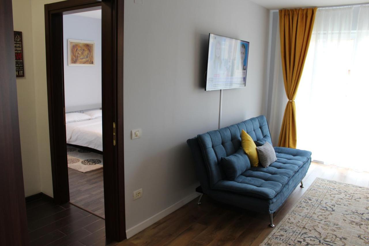 Randevu Apartment Орадя Экстерьер фото